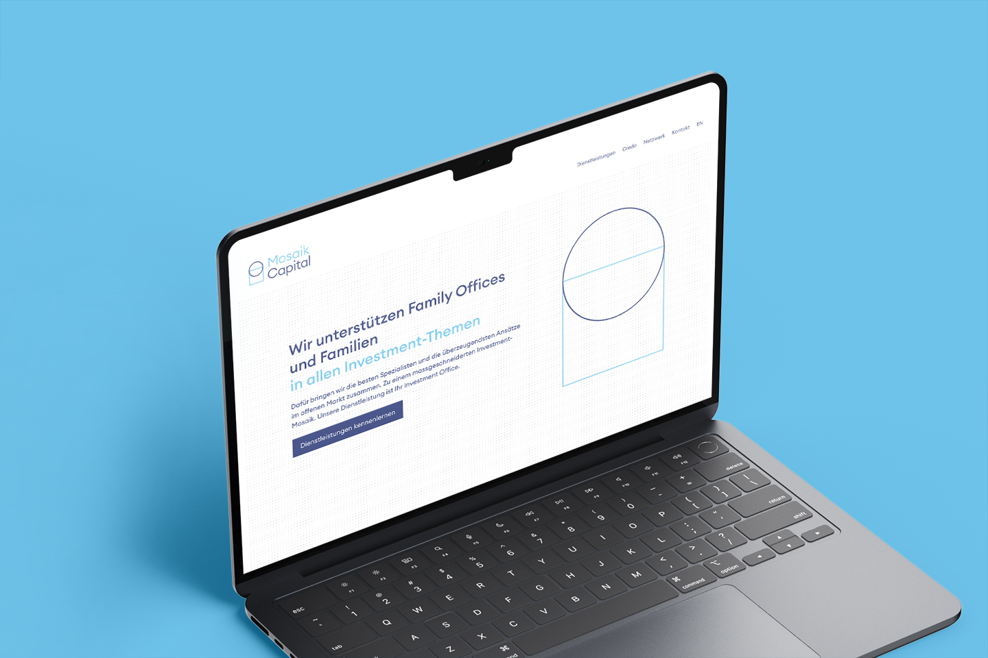 Laptop zeigt auf Screen Webseite von Mosaik Capital