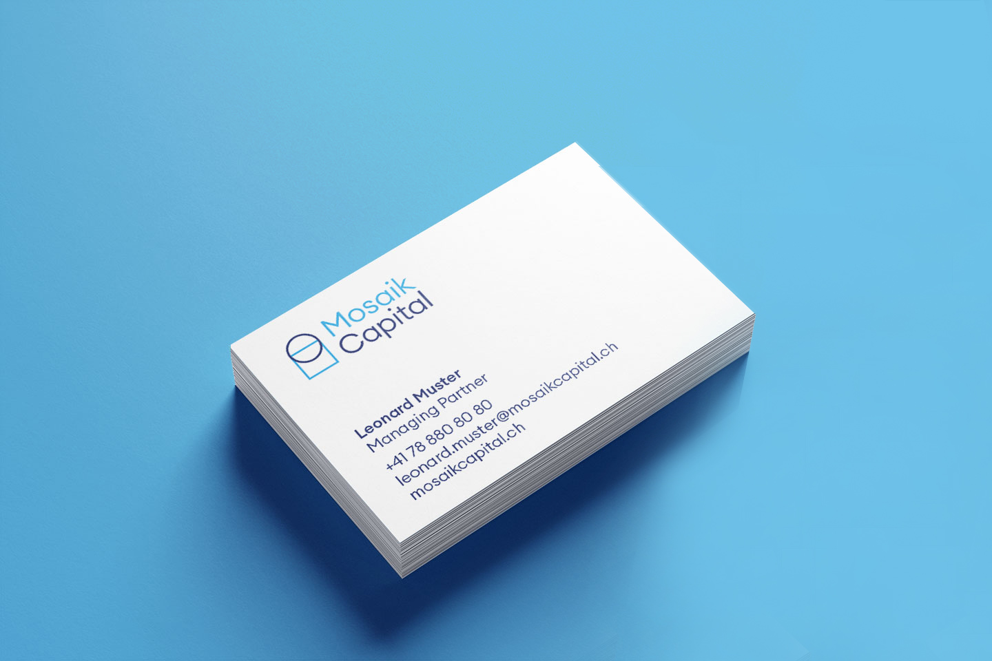 Visitenkarten mit Mosaik Capital Logo
